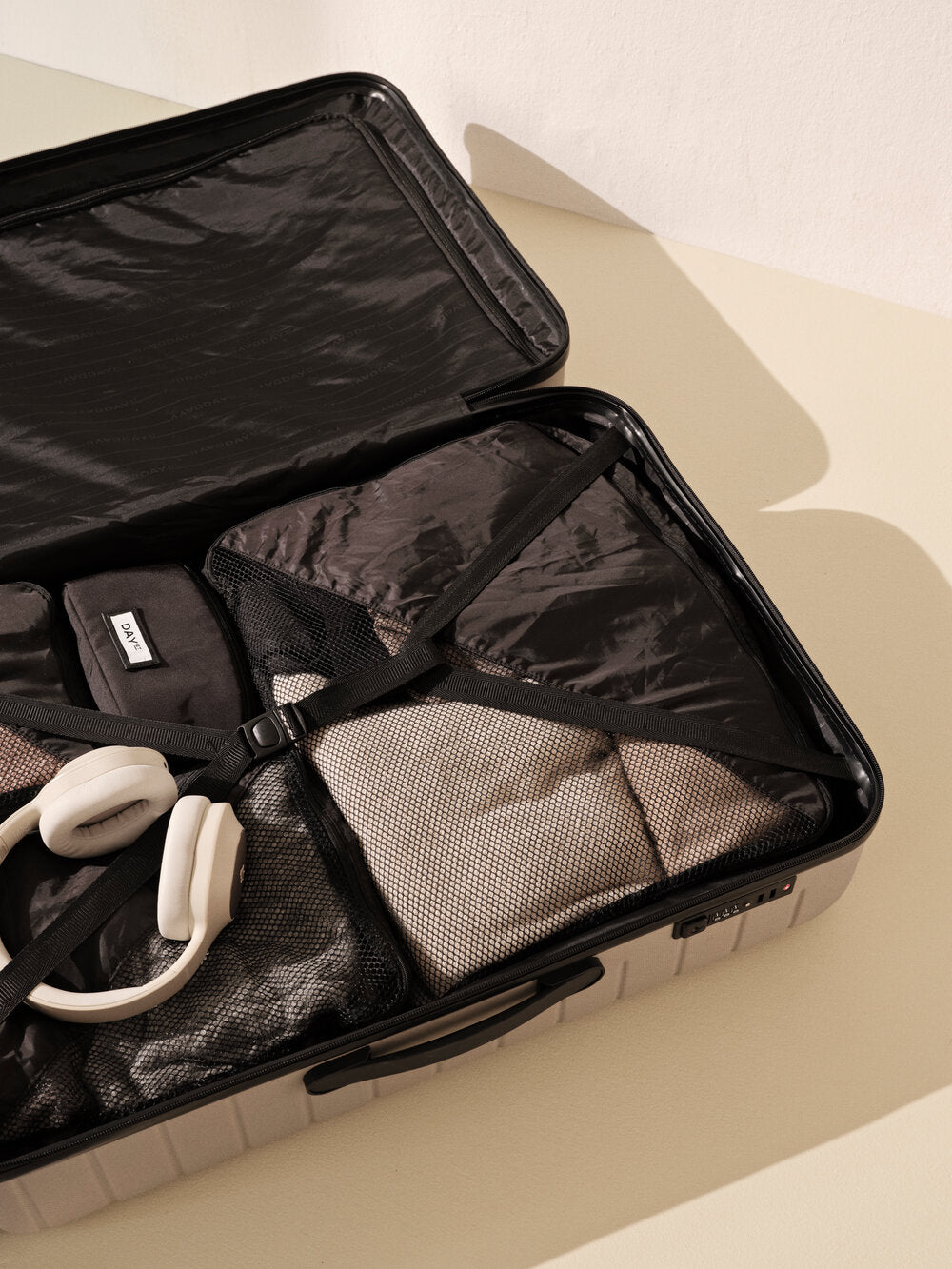 Day RE-Suitcase pakkepose - L